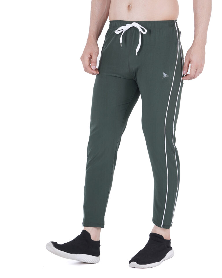 mens workout outfit